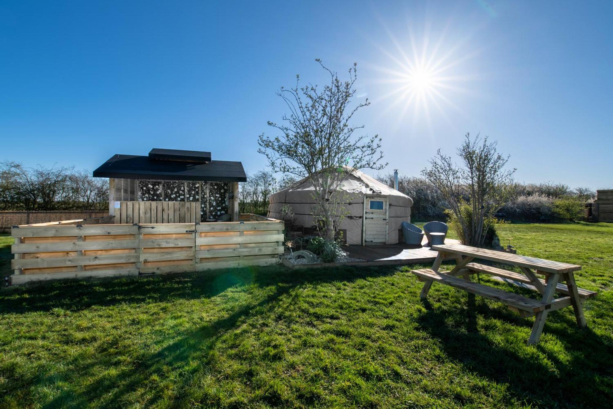 Hotel Lincoln Yurts Zewnętrze zdjęcie