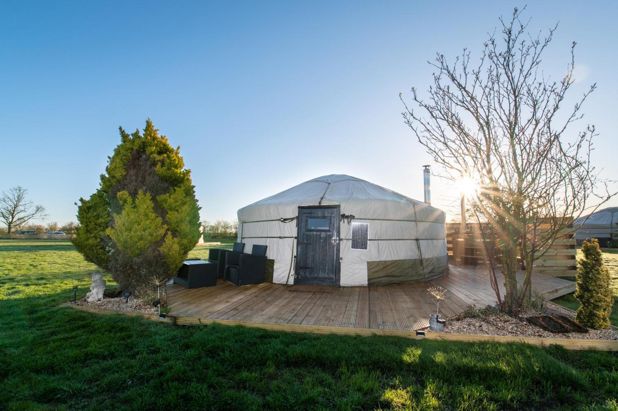 Hotel Lincoln Yurts Zewnętrze zdjęcie