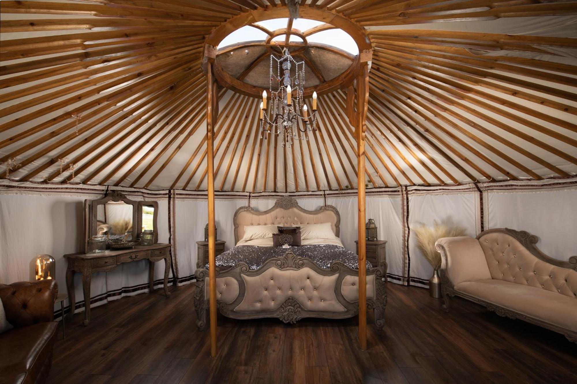Hotel Lincoln Yurts Zewnętrze zdjęcie